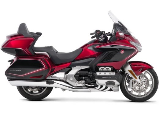 фото Honda GL1800DAR Gold Wing Tour GL1800DAR Gold Wing Tour